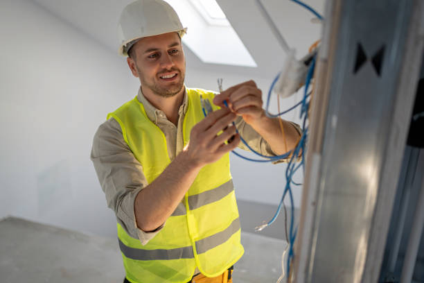 Best Local Electrician Companies  in Ferry Pass, FL